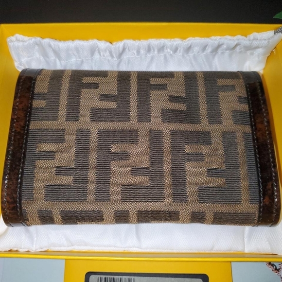 Fendi Brown Zucca Bifold Wallet, FIRM PRICE - Picture 3 of 12